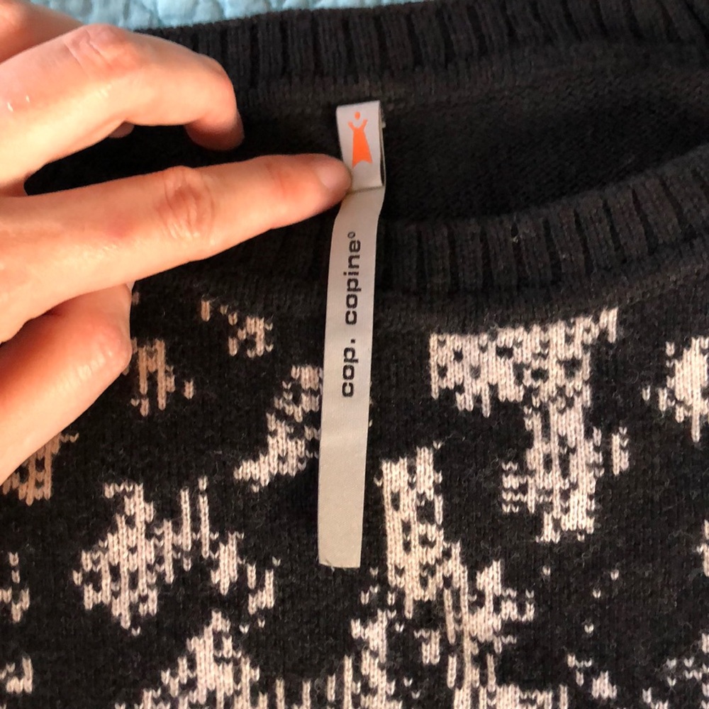 Patterned Crop Sweater - Picture 7 of 7